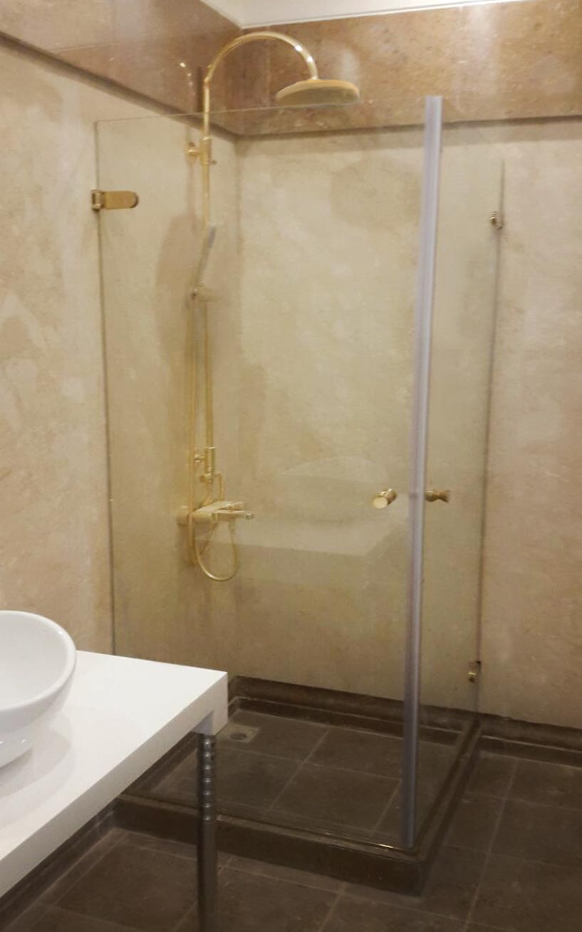 کابین دوش شیشه ای لاریس