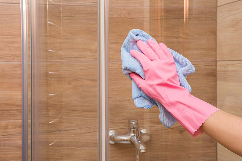 بهترین شوینده برای تمیر کردن کابین دوش